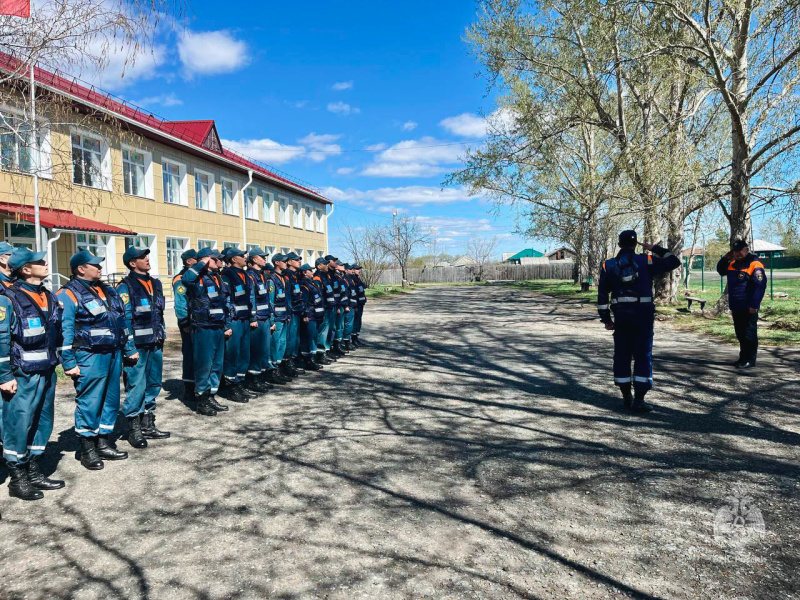 Группировка Волжского спасательного центра МЧС России с 10 апреля по 1 мая выполняла поставленные задачи на подтопленных территориях Курганской области