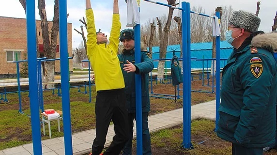 На базе Волжского спасательного центра МЧС России проходили испытания для присвоения классной квалификации "мастер"