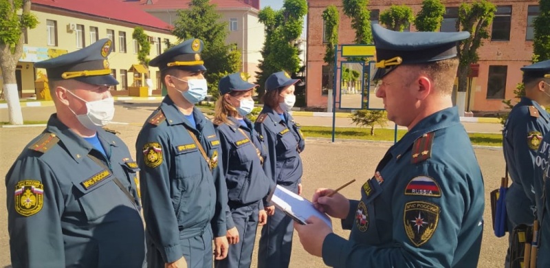 В Волжском спасательном центре началась сдача итоговой проверки за зимний период обучения.