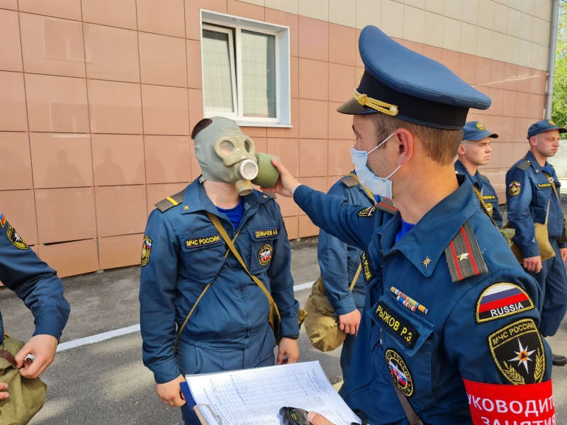 Второй этап сдачи итоговой проверки за зимний период обучения .