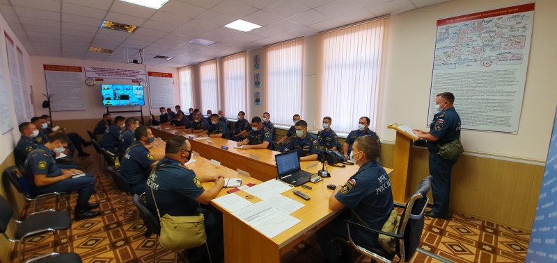 В ФГКУ «Волжский СЦ МЧС России» прошло занятие по мобилизационной подготовке и тренировки по переводу центра на работу в условиях военного времени.