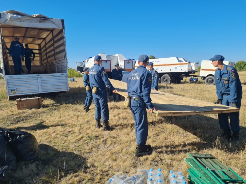 Полигонная практика спасательной роты радиационной, химической и биологической защиты