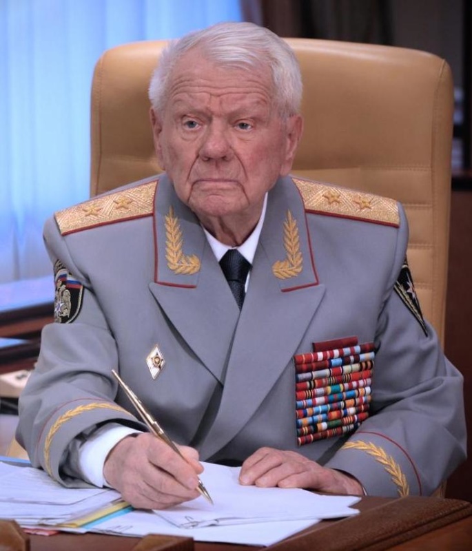 Великий военачальник и удивительный человек: Дмитрию Михайлику 101 год