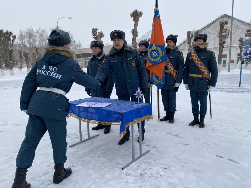 В ФГКУ «Волжский СЦ МЧС России» прошла торжественная церемония принятия присяги