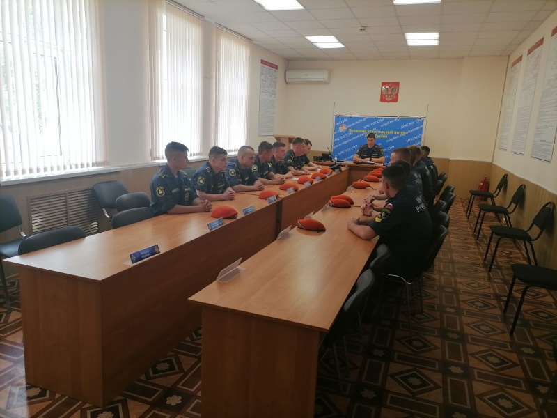 Курсанты Академии гражданской защиты МЧС России проходят производственную практику на базе ФГКУ «Волжский СЦ МЧС России»