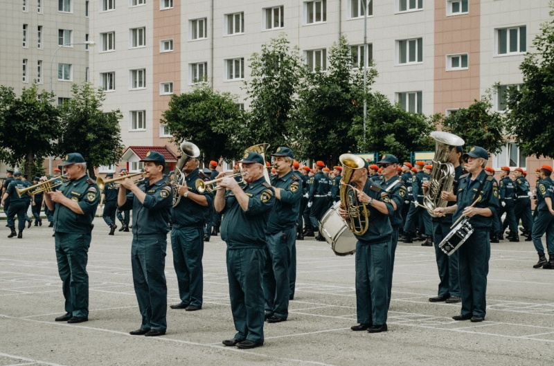 В ФГКУ «Волжский СЦ МЧС России» прошла торжественная церемония принятия военной присяги