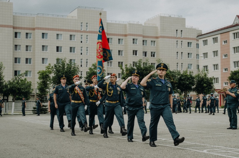 В ФГКУ «Волжский СЦ МЧС России» прошла торжественная церемония принятия военной присяги