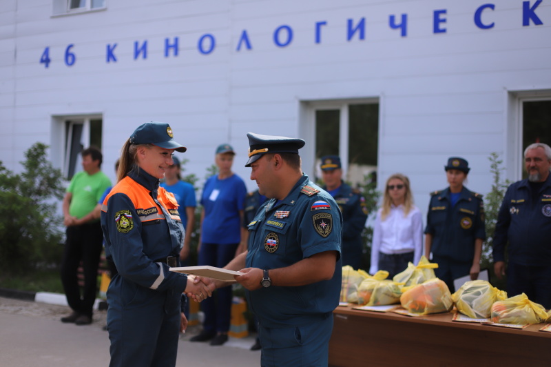 Кинологи ФГКУ «Волжский СЦ МЧС России» приняли участие в соревнованиях, посвященных 30-летию поисково-спасательной службы!