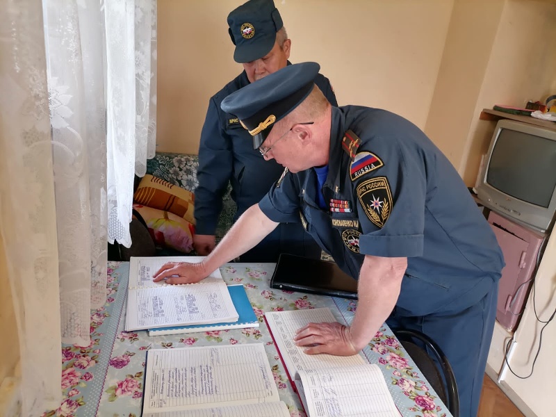 Проверка состояния работы с резервом материальных ресурсов МЧС России в ФГКУ «Волжский спасательный центр МЧС России» Проверка состояния работы с резервом материальных ресурсов МЧС России в ФГКУ «Волжский спасательный центр МЧС России»
