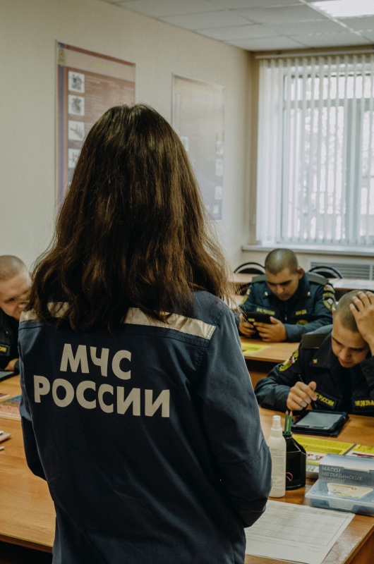 Специалисты центра экстренной психологической помощи МЧС России, провели социологические и социально - прикладные исследования