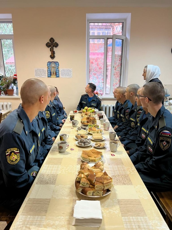 Сотрудники центра приняли участие в благодарственном молебне в честь образа Божьей Матери «Неопалимая Купина»