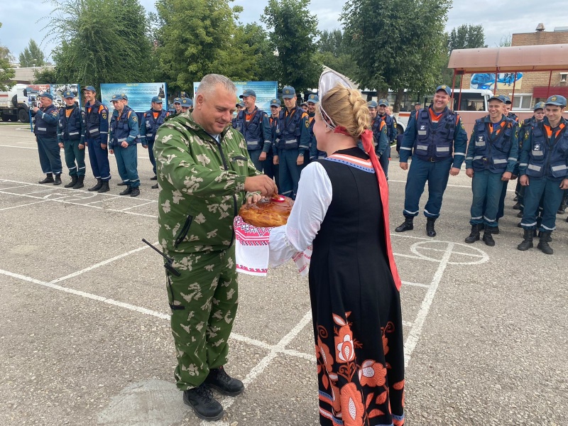 Встреча личного состава аэромобильной группировки из служебной командировки