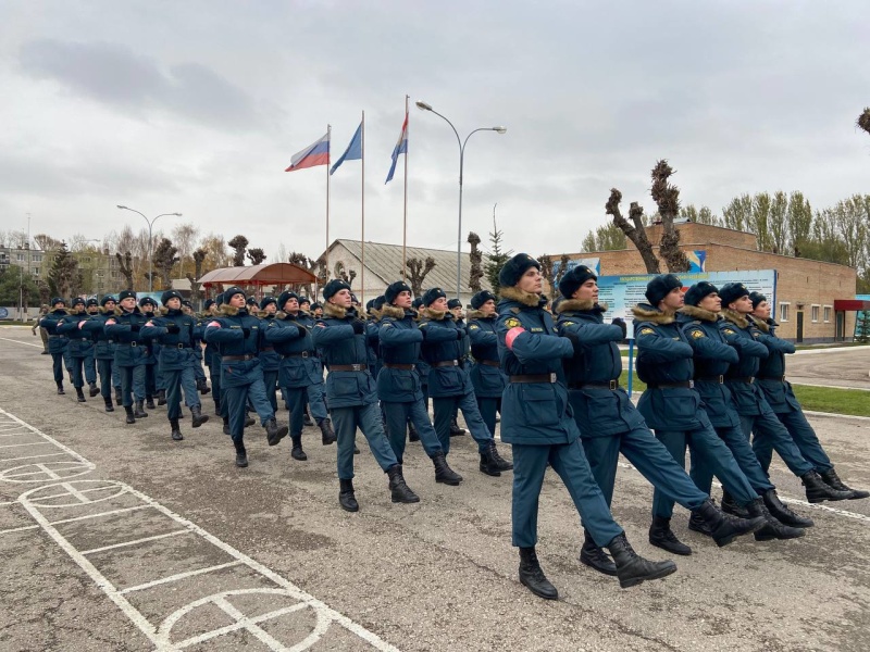 Репетиция парада памяти на площади Куйбышева