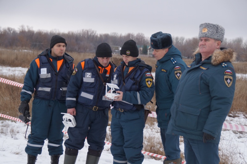 В ФГКУ «Волжский СЦ МЧС России» проведена специальная проверка ГБЛА и РТС (группа беспилотных летательных аппаратов и робототехнических средств)