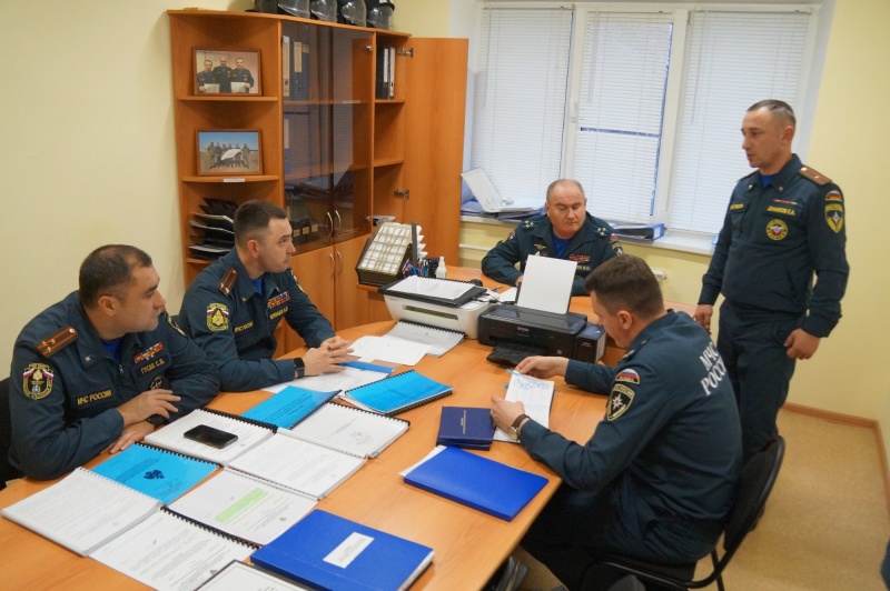 В ФГКУ «Волжский СЦ МЧС России» проведена специальная проверка ГБЛА и РТС (группа беспилотных летательных аппаратов и робототехнических средств)