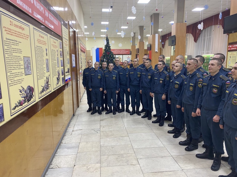 Военнослужащие спасательного центра посетили ФГБУ "Дом офицеров Самарского гарнизона" МО РФ