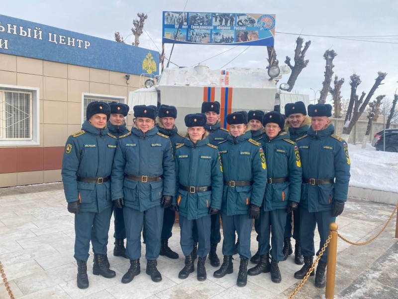 В ФГКУ "Волжский СЦ МЧС России " прибыли курсанты "Академии Гражданской защиты МЧС России имени генерал-лейтенанта Д.И. Михайлика" для прохождения преддипломной практики