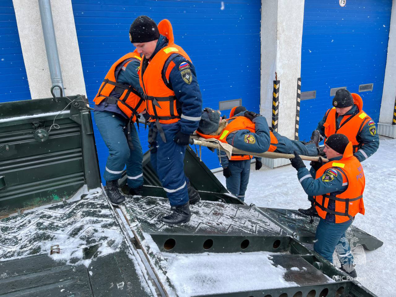 Проверка сил и средств аэромобильной группировки ФГКУ «Волжский СЦ МЧС России» на паводкоопасный период.