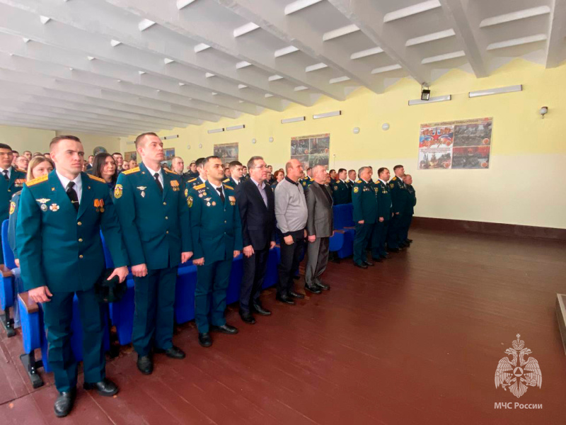 Праздничный концерт ко Дню защитника Отечества