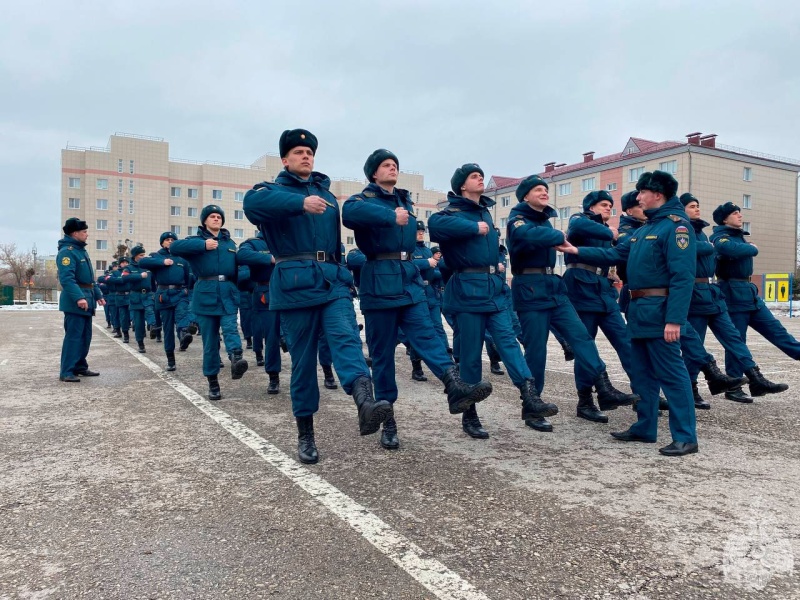 В спасательном центре началась подготовка к параду победы