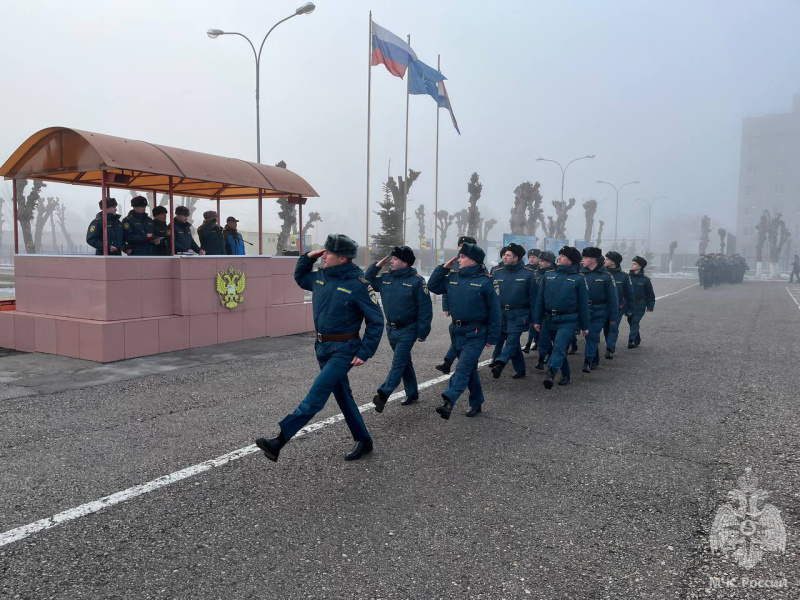 Смотр строя и песни
