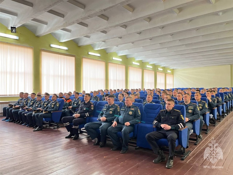 Сотрудники ВАИ провели занятия с водительским составом центра на тему "Профилактика и предупреждение дорожно-транспортных происшествий"