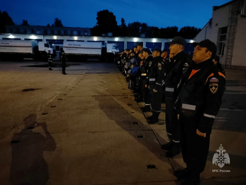 Аэромобильная группировка спасательного центра выехала в Тюменскую область для помощи тушения природных пожаров