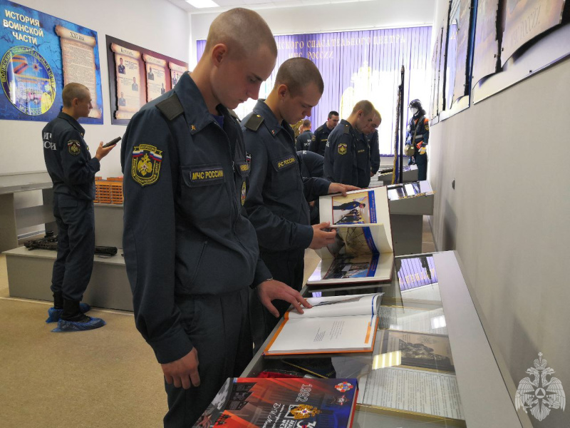 Военнослужащие по призыву посетили музей спасательного центра Военнослужащие по призыву посетили музей спасательного центра