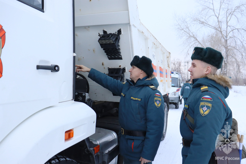 В ФГКУ «Волжский СЦ МЧС России» прошли занятия по вождению с личным составом сборов до подготовки водителей