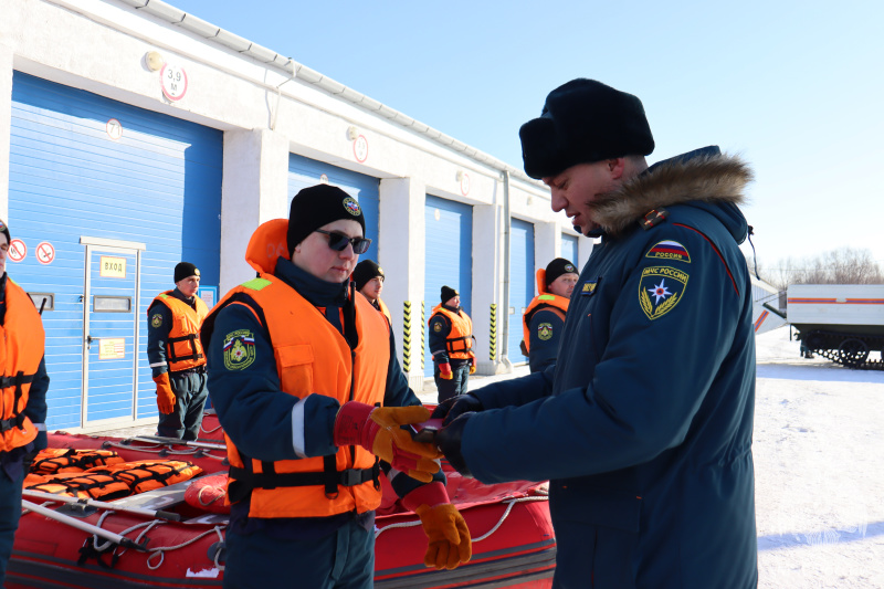 В Волжском спасательном центре прошла подготовка к периоду весеннего половодья