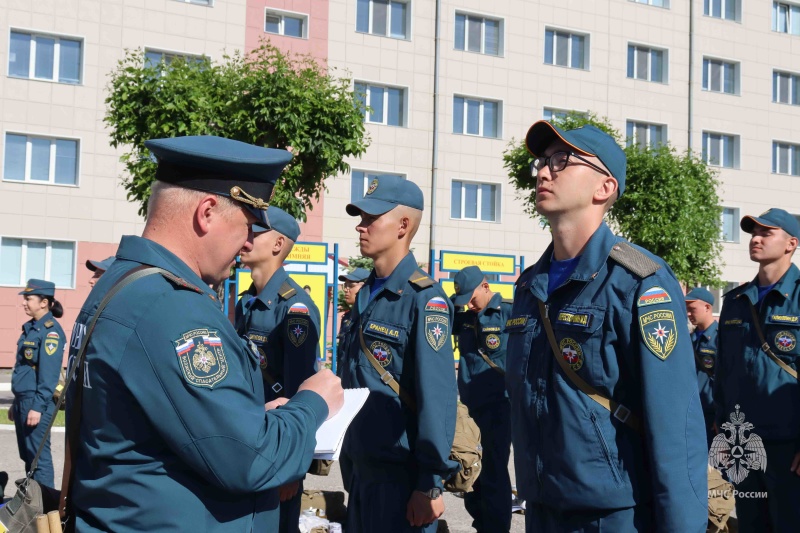 В Центре завершилась сдача итоговой проверки личного состава за зимний период обучения