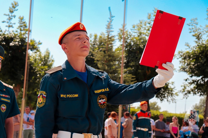 В ФГКУ «Волжский СЦ МЧС России» прошла торжественная церемония принятия Военной присяги