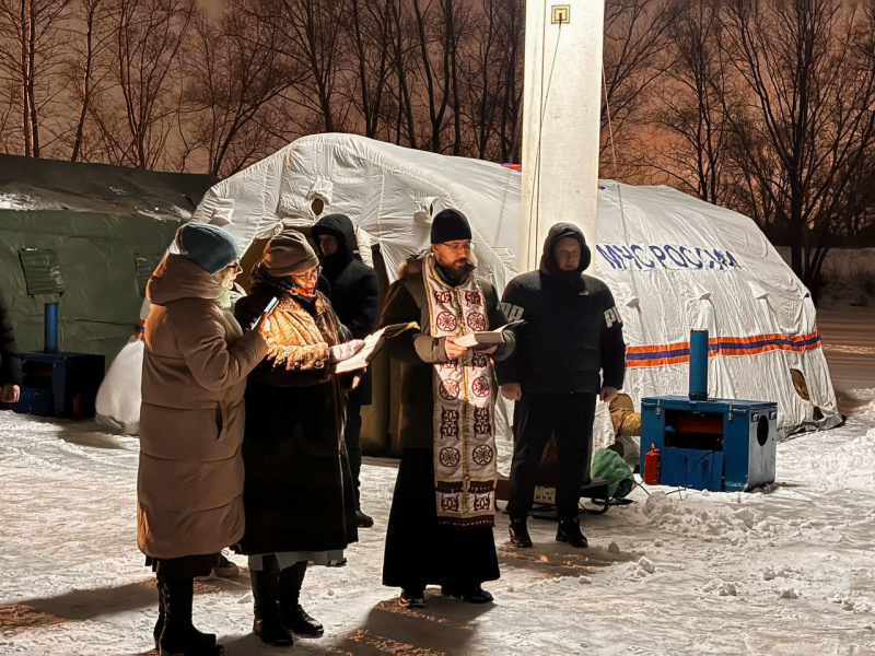 Волжский спасательный центр обеспечивает безопасность крещенских купаний