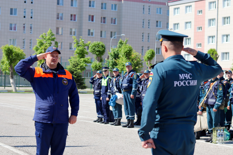 Третья аэромобильная группировка Волжского спасательного центра убыла  в краснодарский край для ликвидации последствий ЧС, связанной с разливом нефтепродуктов в Керченском проливе