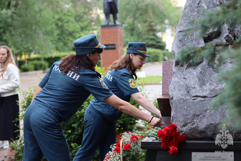 Военнослужащие центра приняли участие в мероприятиях, посвященных Дню памяти и скорби