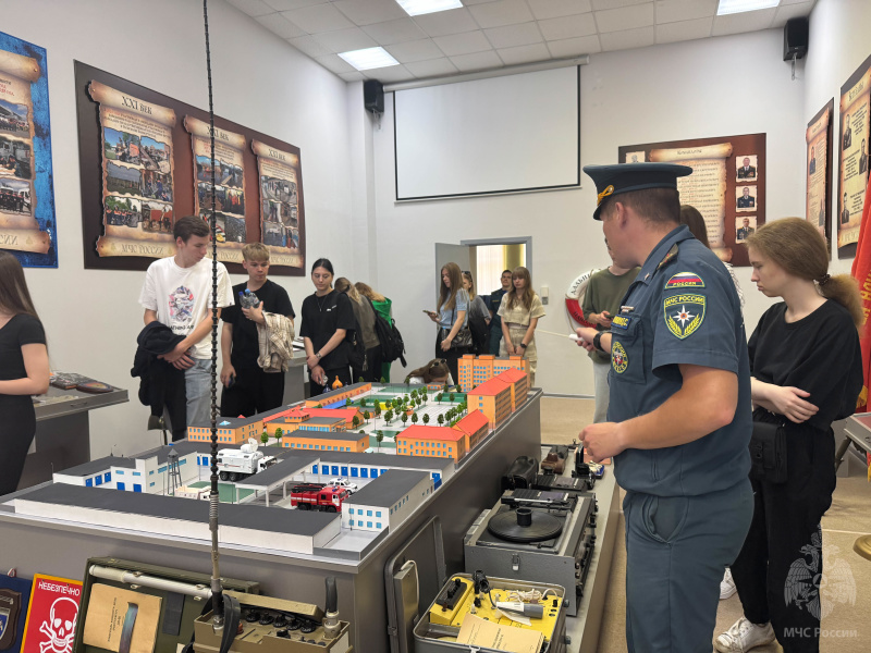Студенты 1 курса Инженерно-технологического факультета Самарского Государственного Технического Университета посетили Волжский спасательный центр