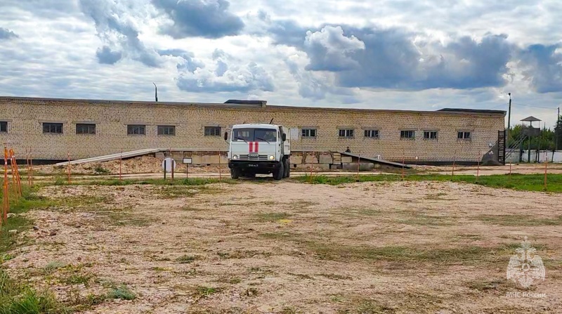 Вождение с личным составом сборов доподготовки Волжского спасательного центра