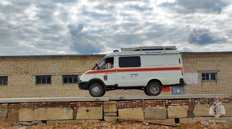 Вождение с личным составом сборов доподготовки Волжского спасательного центра