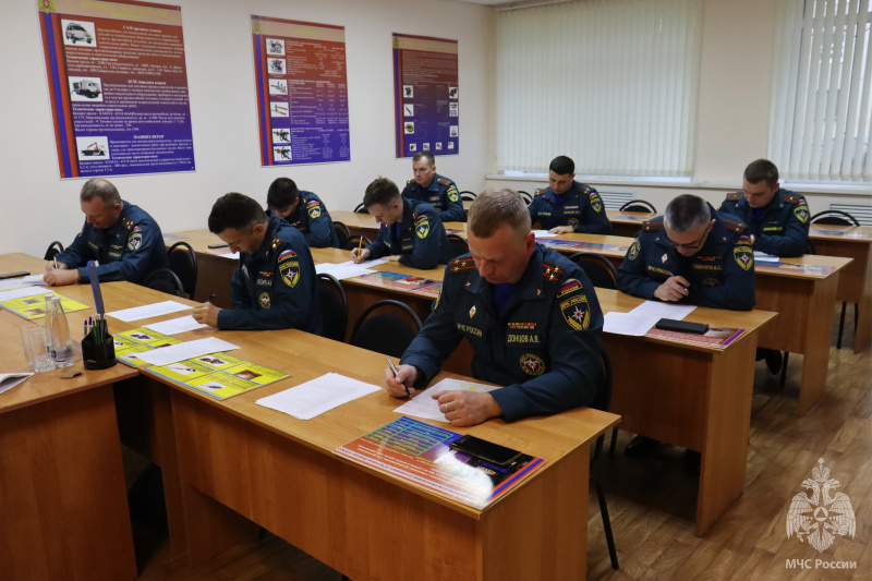 В ФГКУ “Волжский СЦ МЧС России” прошли испытания на присвоение классной квалификации военнослужащих Главных Управлений МЧС России Приволжского Федерального Округа В ФГКУ “Волжский СЦ МЧС России” прошли испытания на присвоение классной квалификации военнослужащих Главных Управлений МЧС России Приволжского Федерального Округа