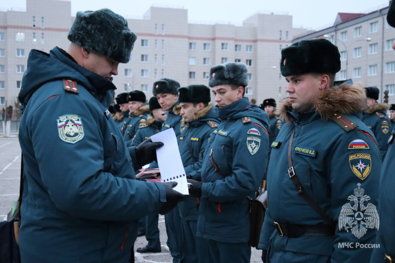 В соответствии с Комплексным планом МЧС России, в Волжском спасательном центре началась плановая итоговая проверка личного состава за летний период обучения 2025 года.