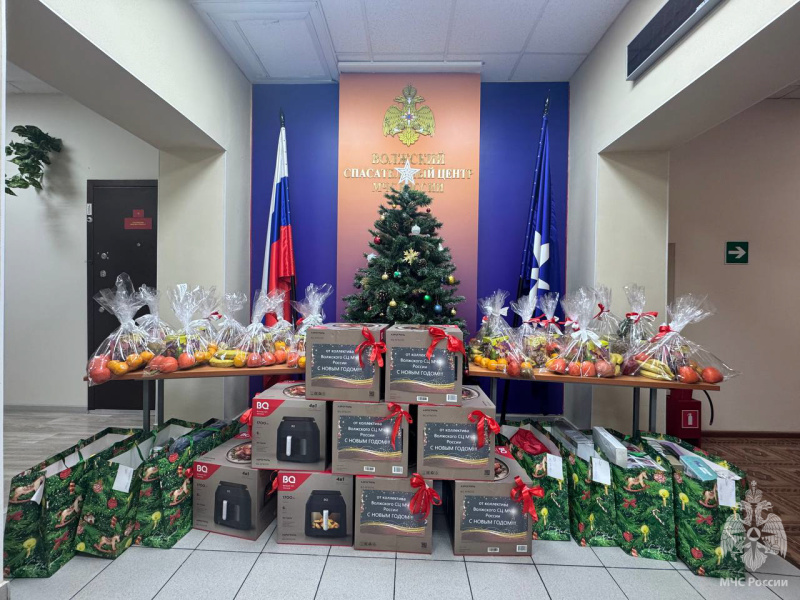 Центр присоединился к новогодней акции «Елка желаний»