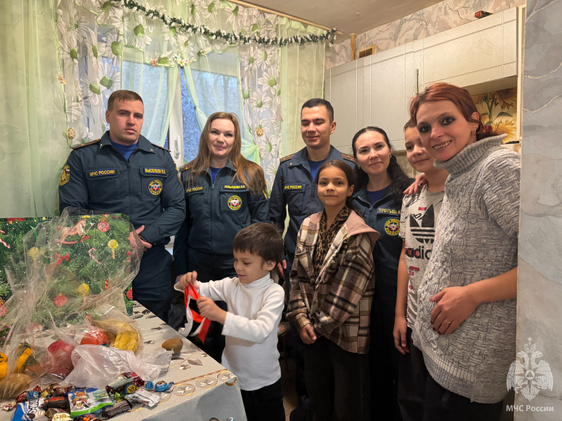 Центр присоединился к новогодней акции «Елка желаний»