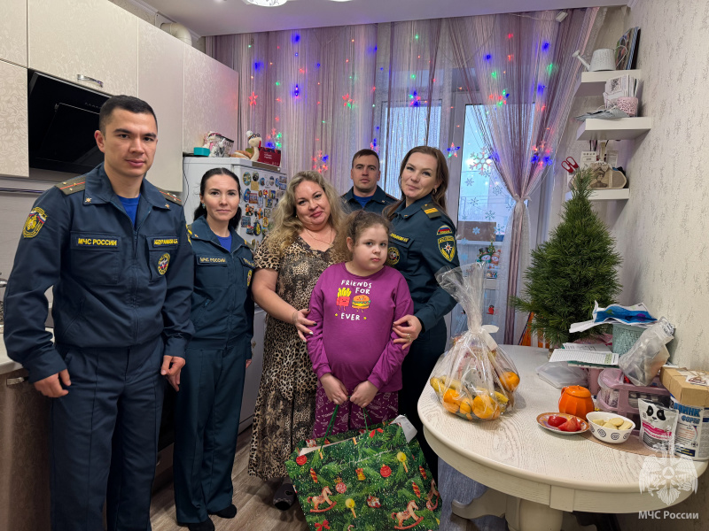 Центр присоединился к новогодней акции «Елка желаний»