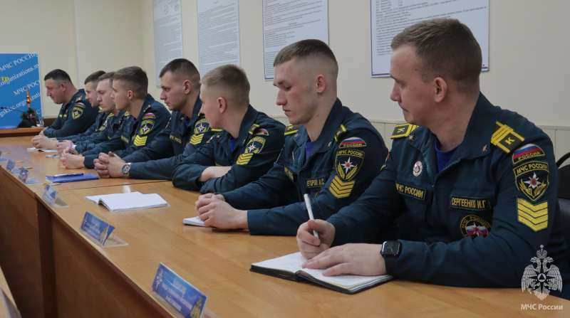 В Волжский спасательный центр прибыли курсанты 4 курса командно-инженерного факультета «Академии гражданской защиты МЧС России им. генерал-лейтенанта Д.И.Михайлика» для прохождения преддипломной практики