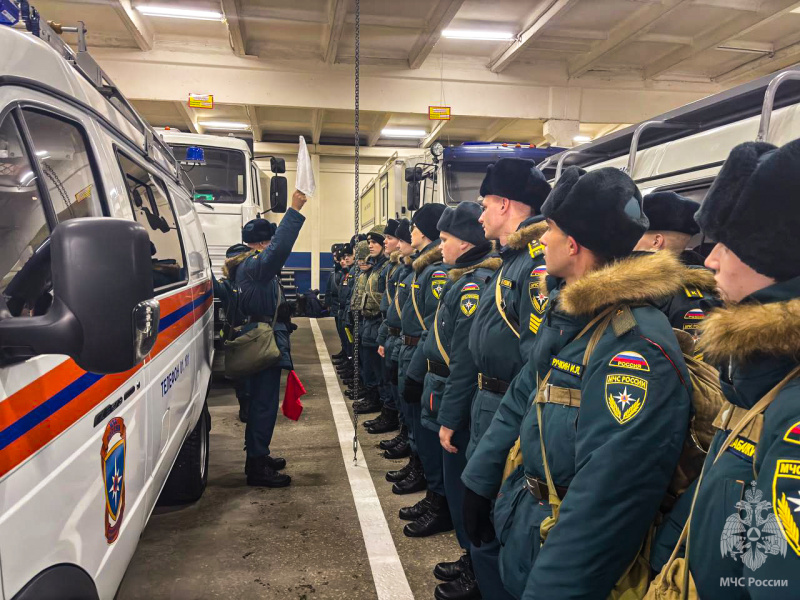 В Волжский спасательный центр прибыли курсанты 4 курса командно-инженерного факультета «Академии гражданской защиты МЧС России им. генерал-лейтенанта Д.И.Михайлика» для прохождения преддипломной практики