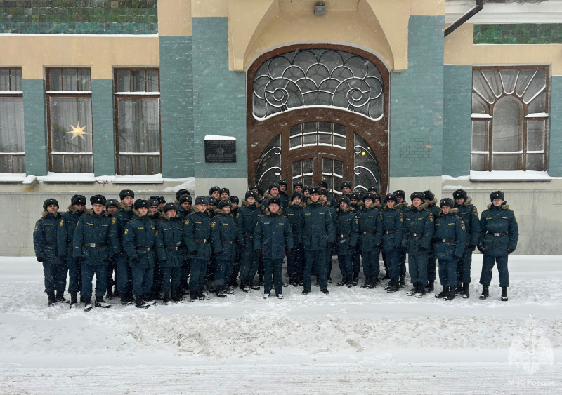 Военнослужащие Волжского спасательного центра посетили музей «Модерна»