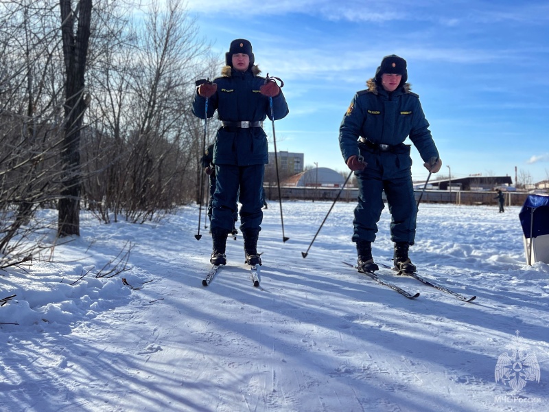В спасательном центре проводятся занятия по лыжной подготовке