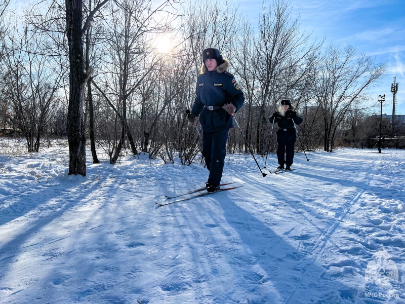 В спасательном центре проводятся занятия по лыжной подготовке