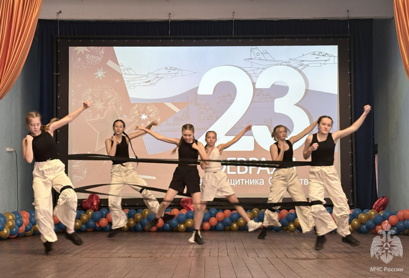 В центре прошли торжественное мероприятие и праздничный концерт, приуроченные ко Дню защитника Отечества