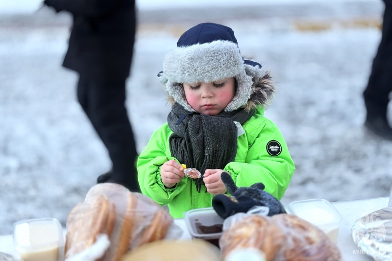 В Волжском спасательном центре состоялись традиционные масленичные гуляния!